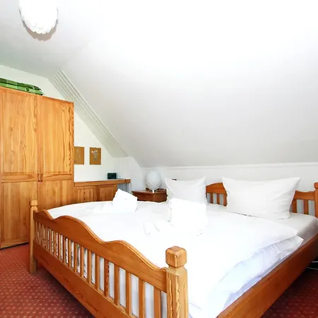 Ueues Hues, App 2 * Hörnum