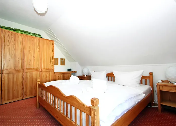 Ueues Hues, App 2 * Hörnum